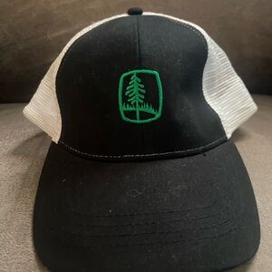 Source Unknown Black and White Cap with Green Logo